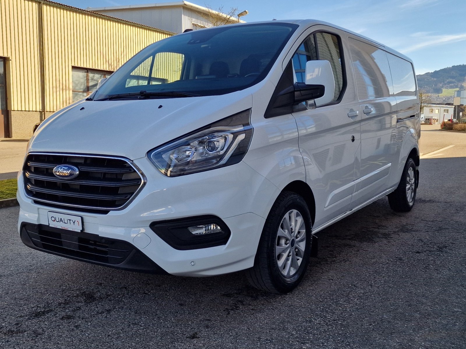 FORD Transit Custom Van 340 L2H1 Trend A, Diesel, Second hand / Used, Automatic - 2