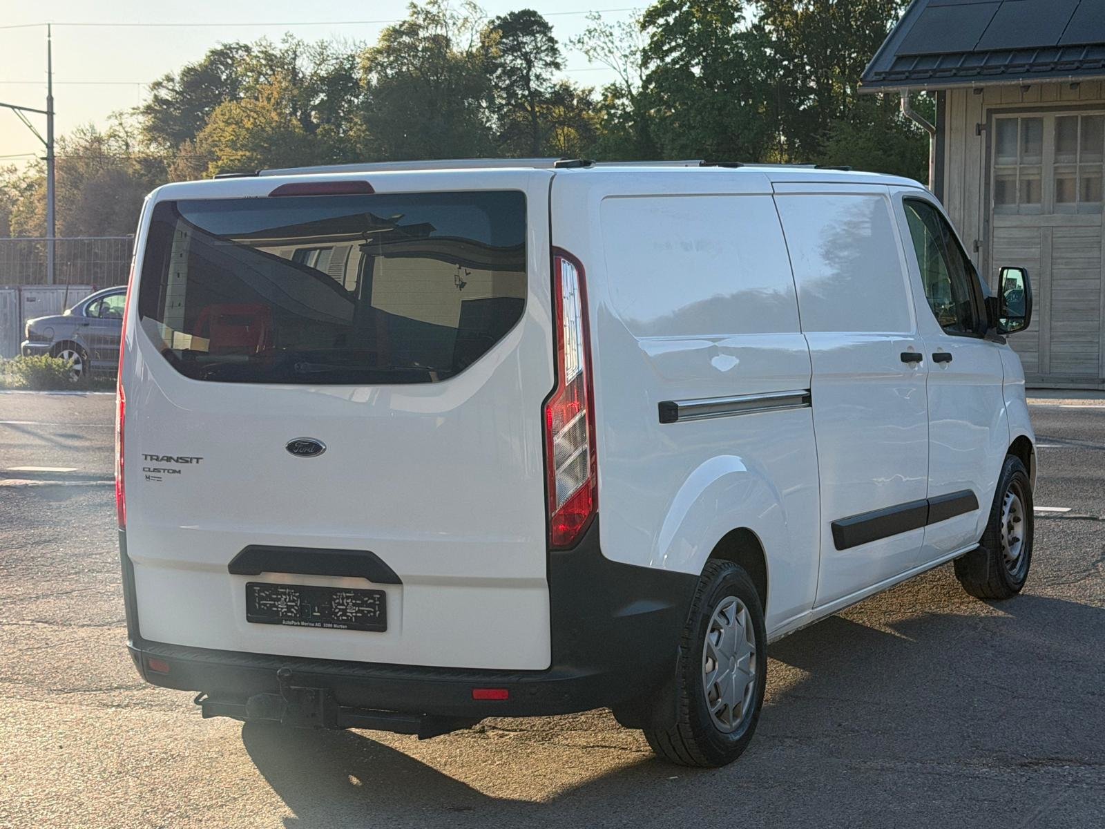 FORD Transit Custom Van 340 L2H1 Trend SelectShift A, Diesel, Occasion / Utilisé, Automatique - 5