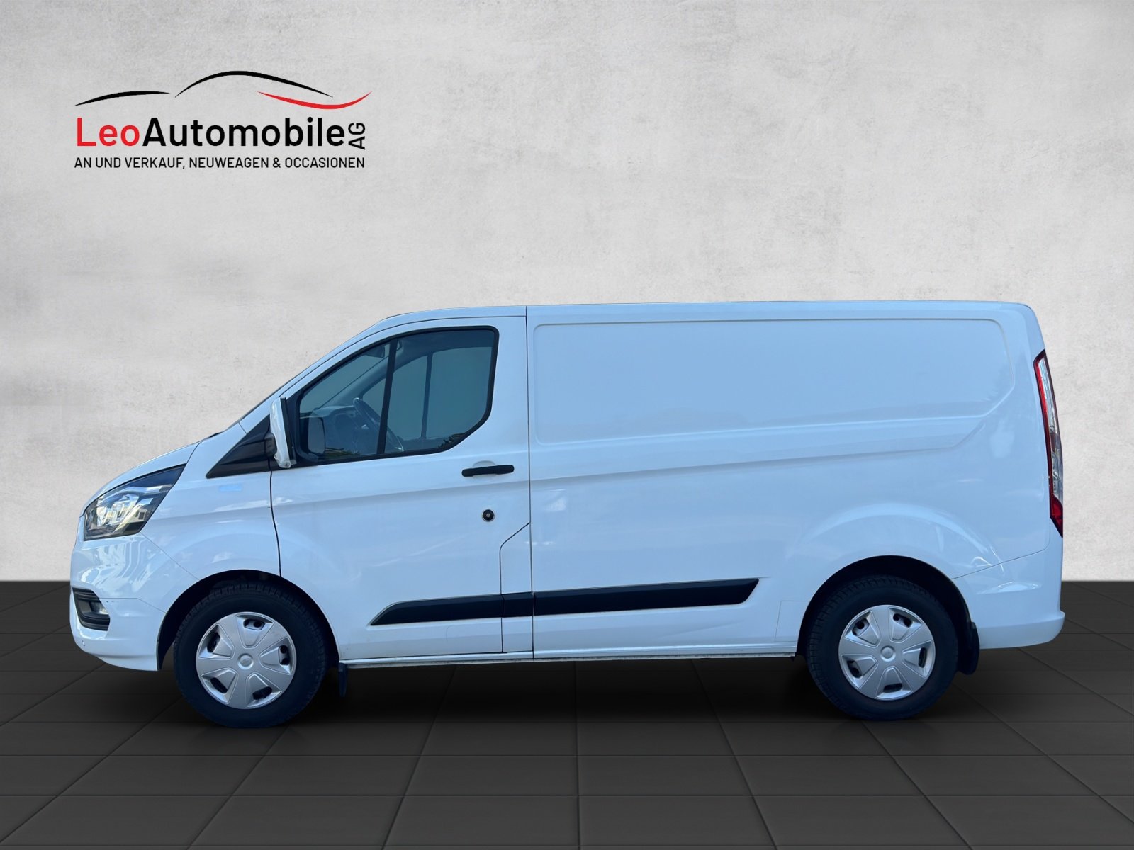 FORD Transit Custom Van 320 L1H1 Ambiente, Diesel, Second hand / Used, Manual - 2
