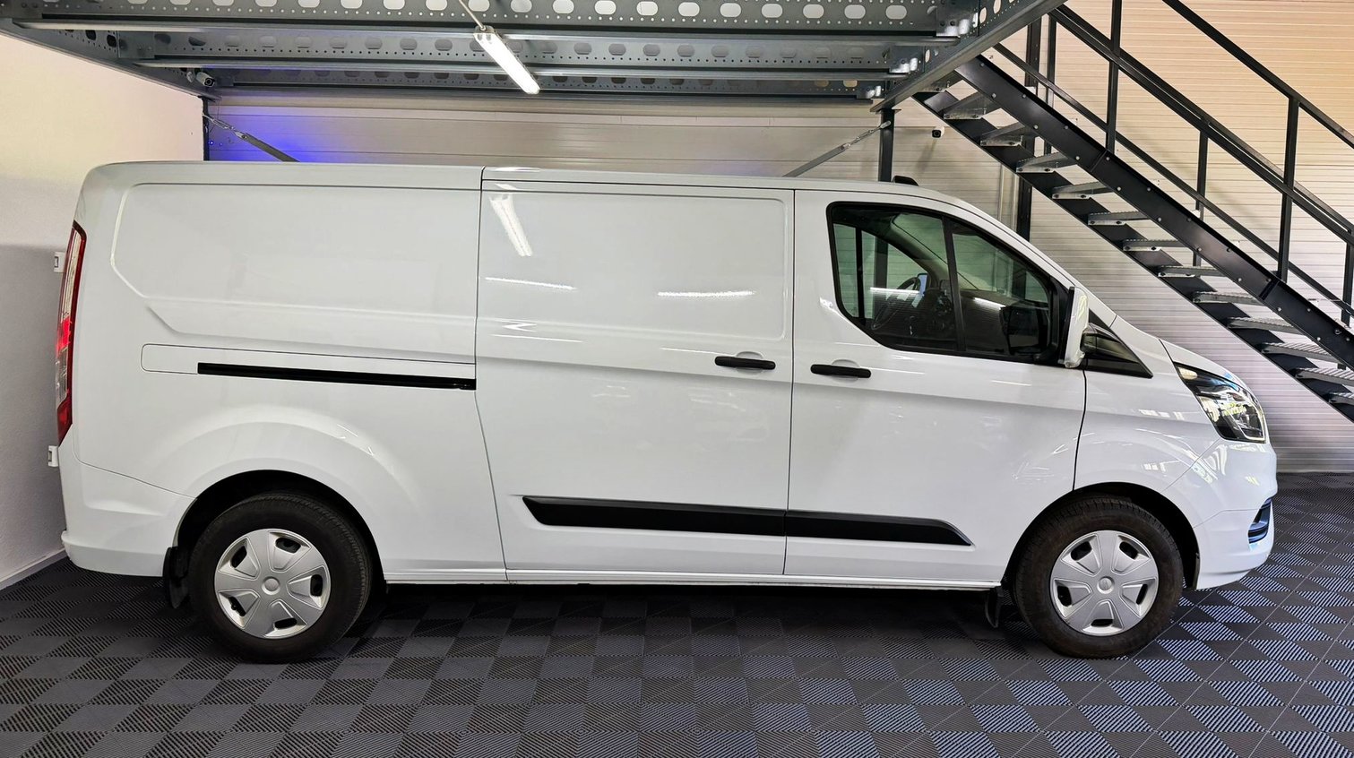 FORD Transit Custom Van 340 L2H1 Trend, Diesel, Occasioni / Usate, Manuale - 4
