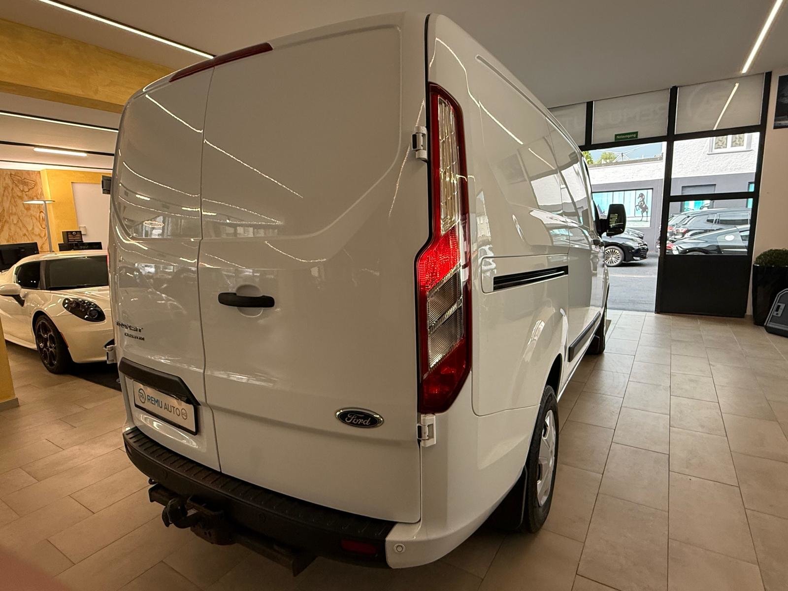FORD Transit Custom Van 280 L1H1 Trend, Diesel, Occasion / Gebraucht, Handschaltung - 3