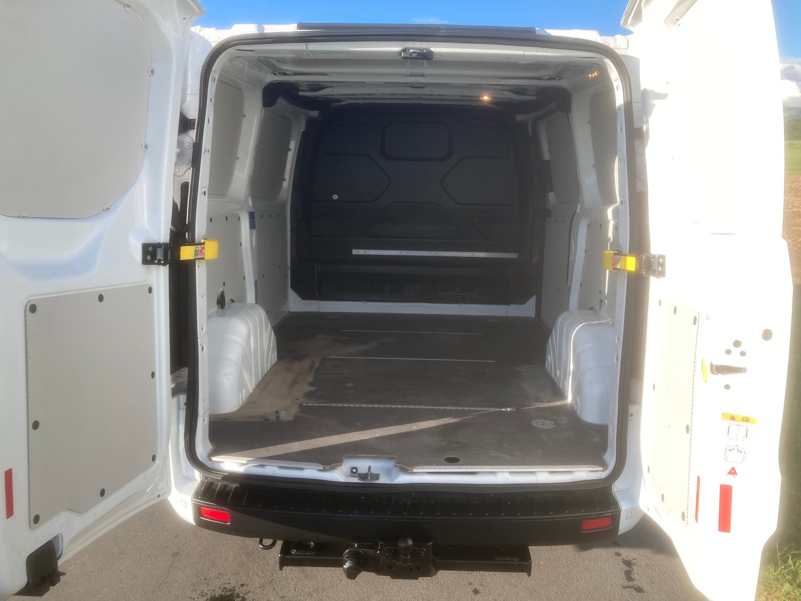 FORD Transit Custom Van 280 L1H1 Ambiente mit Anhängerkuppl, Diesel, Occasioni / Usate, Manuale - 7