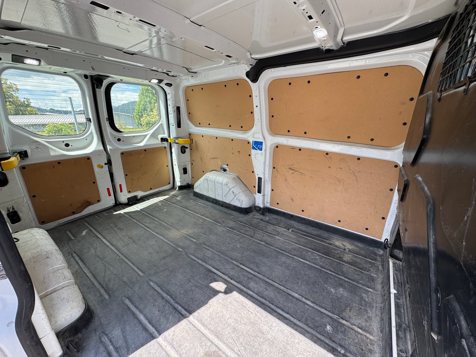 FORD Transit Custom Van 300 L1H1 Ambiente, Diesel, Occasion / Utilisé, Manuelle - 5
