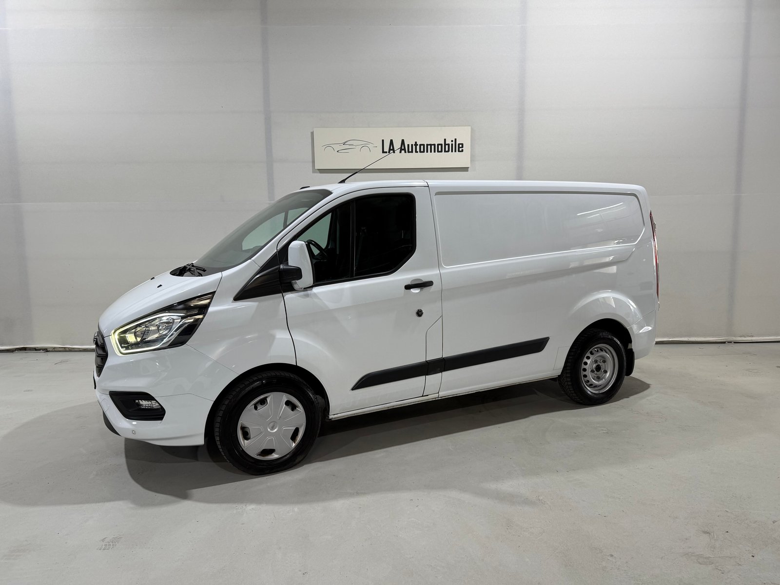 FORD Transit Custom Van 320 L1H1 Trend 3Plätzer, Diesel, Occasion / Utilisé, Manuelle - 2