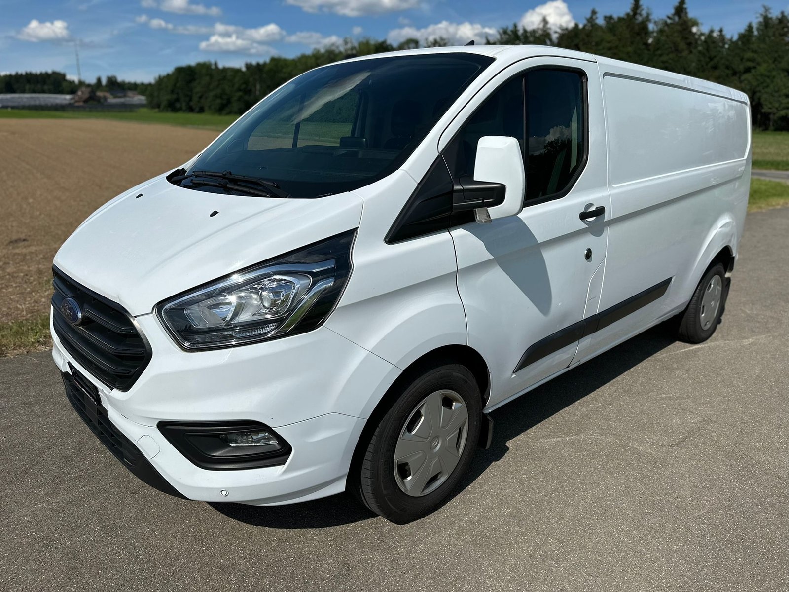 FORD Transit Custom Van 340 L2H1 Trail, Diesel, Occasion / Utilisé, Manuelle - 2