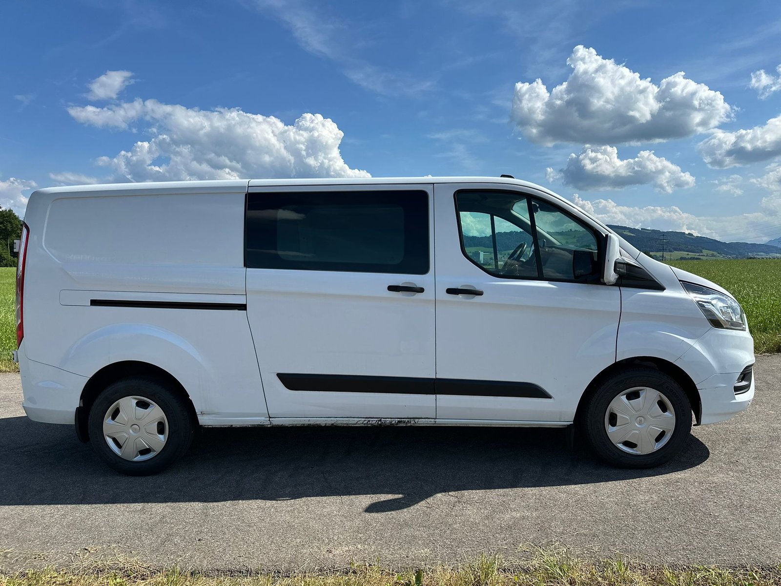 FORD Transit Custom Van 340 L2H1 Trail, Diesel, Occasion / Utilisé, Manuelle - 5