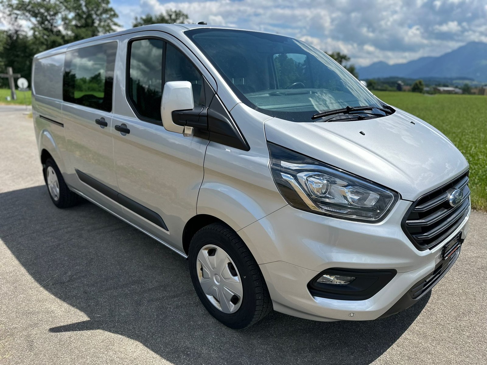 FORD Transit Custom Van 340 L2H1 Ambiente, Diesel, Second hand / Used, Manual - 4