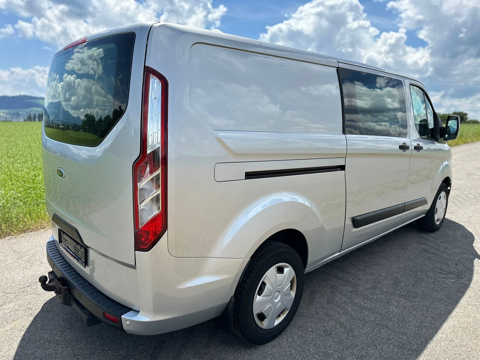 FORD Transit Custom Van 340 L2H1 Ambiente, Diesel, Second hand / Used, Manual - 6