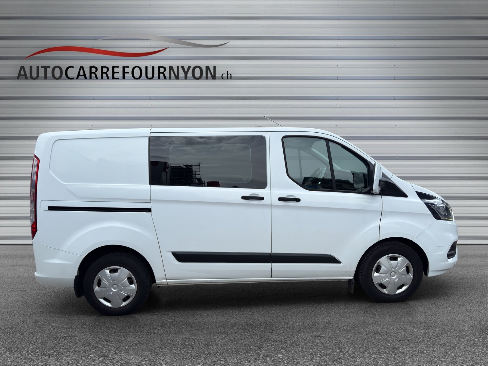 FORD Transit Custom Van 300 L1H1 Trend A, Diesel, Occasion / Gebraucht, Automatik - 7