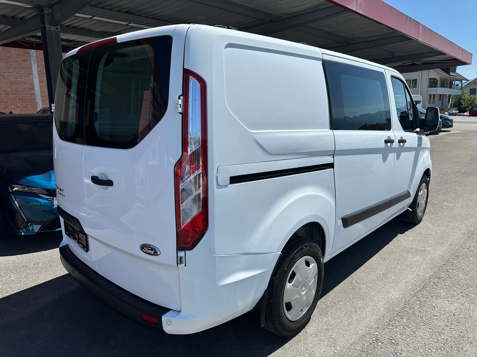 FORD Transit Custom Van 300 L1H1 Trend A, Diesel, Occasion / Gebraucht, Automatik - 3