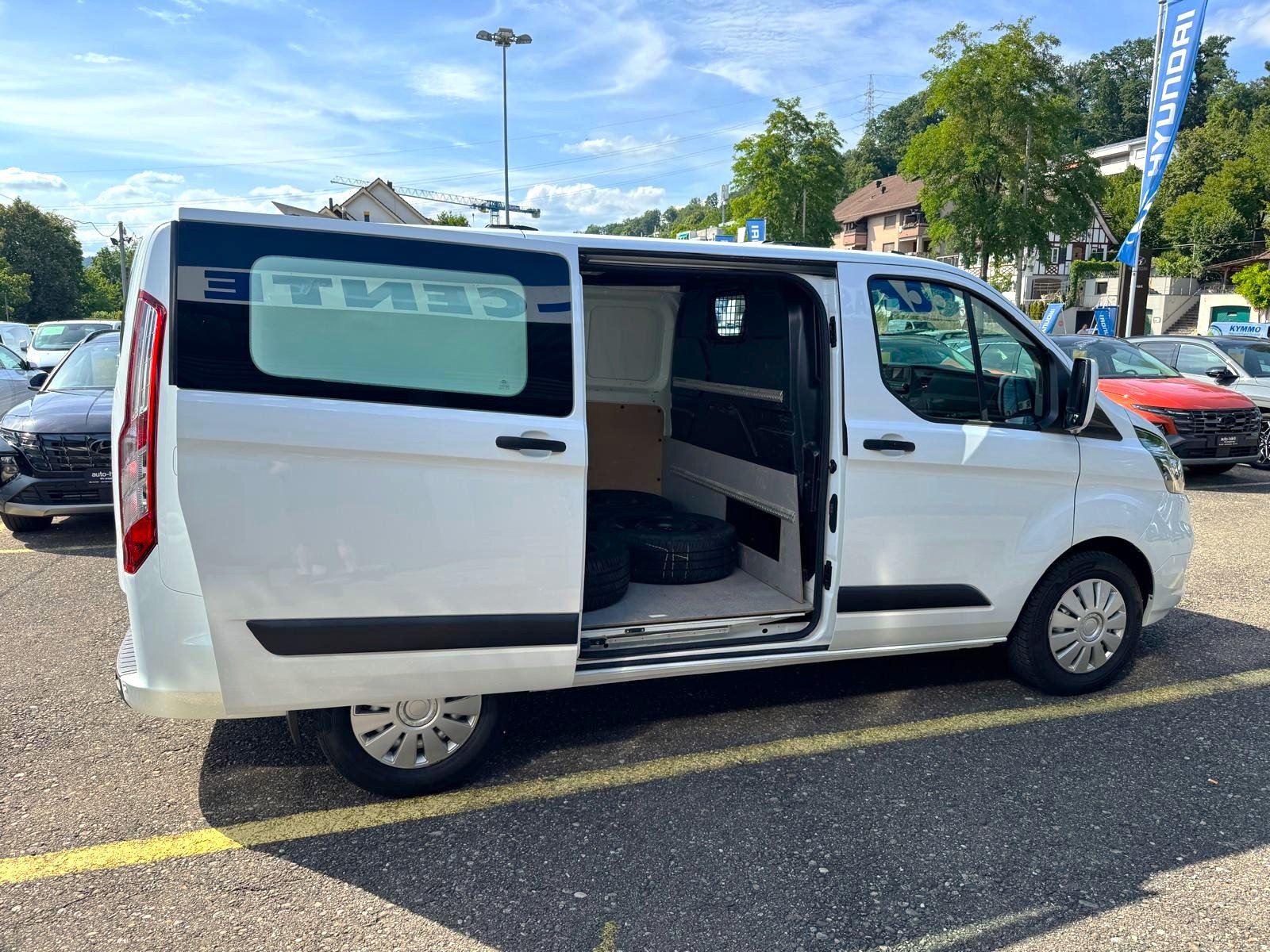 FORD Transit Cust 320 L1 Trend, Diesel, Occasion / Gebraucht, Handschaltung - 7