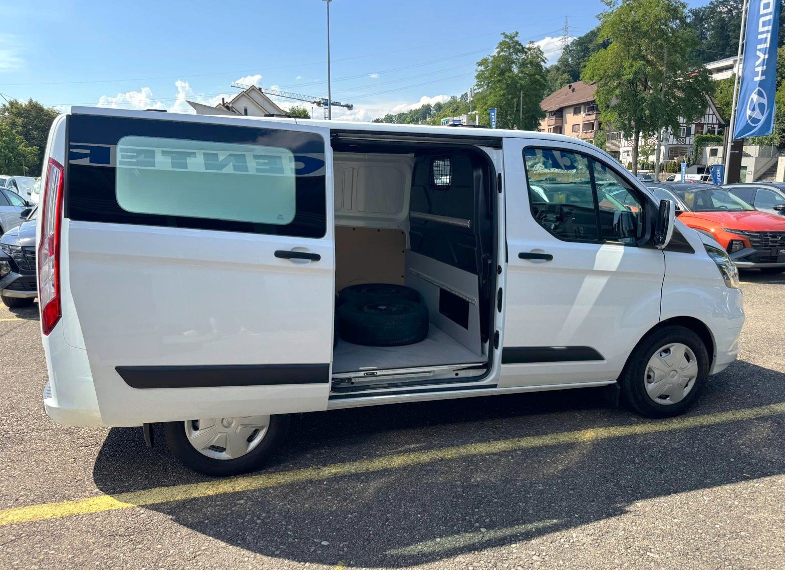 FORD Transit Cust 320 L1 Trend, Diesel, Occasion / Gebraucht, Handschaltung - 7