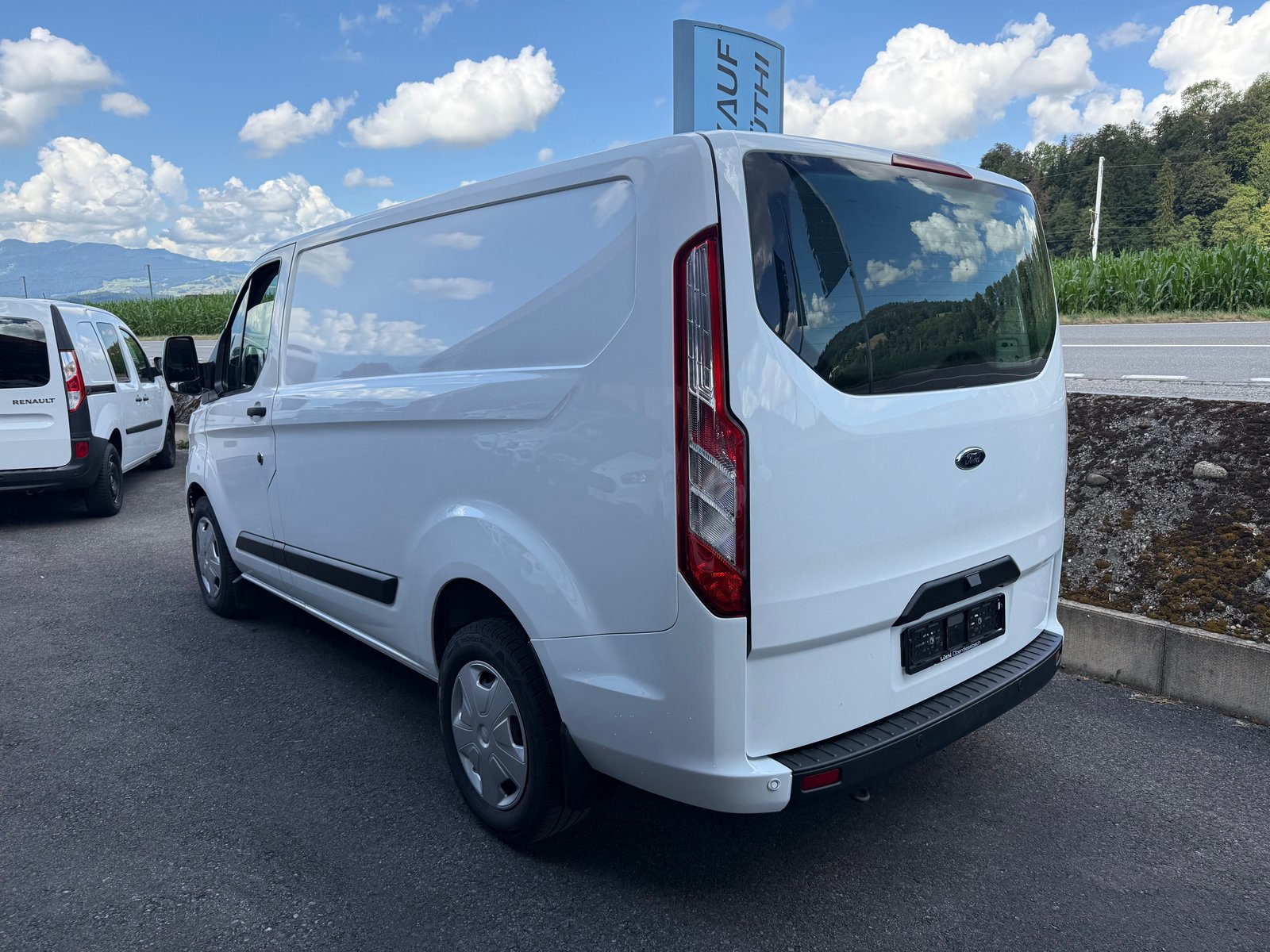 FORD Transit Custom Van 280 L1H1 Trend A, Diesel, Occasion / Gebraucht, Automatik - 2