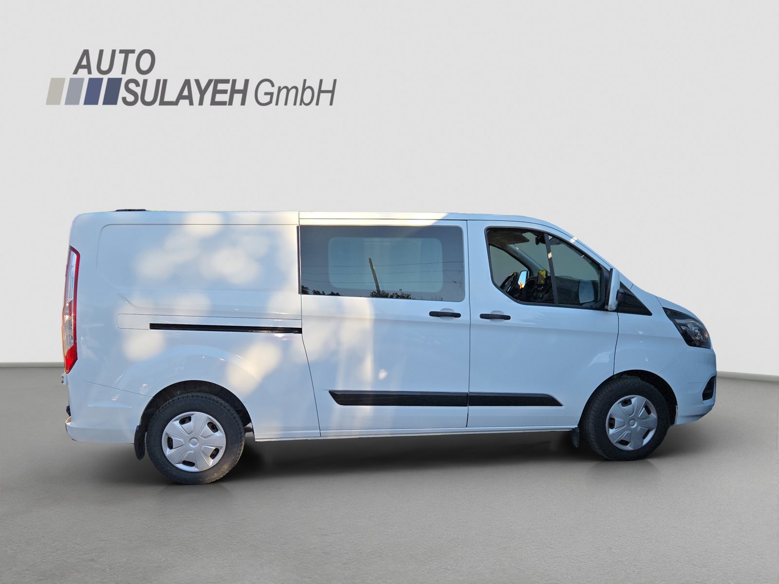 FORD Transit Custom Van 320 L2H1 Trend, Diesel, Second hand / Used, Manual - 3