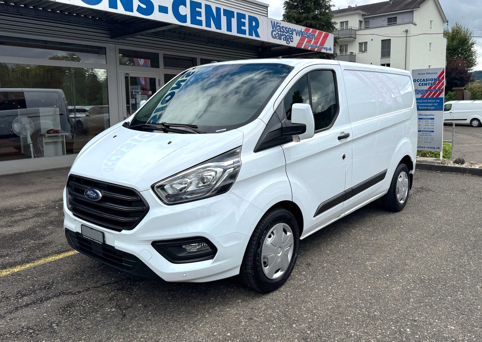FORD Transit Custom Van 320 L1H1 Trend