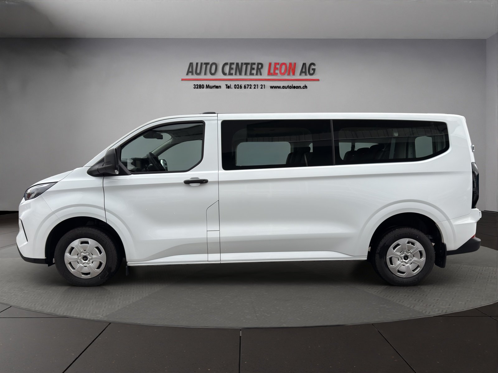 FORD Transit Custom Combi 320 L2H1 Trend Automat, Diesel, Voiture nouvelle, Automatique - 2