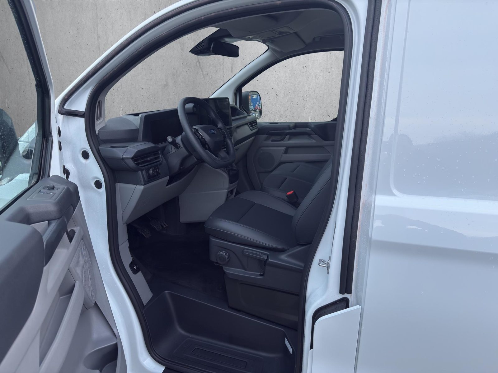 FORD Transit C Van 320 L1 2.0 EcoBlue 136 Trend, Diesel, Neuwagen, Handschaltung - 7
