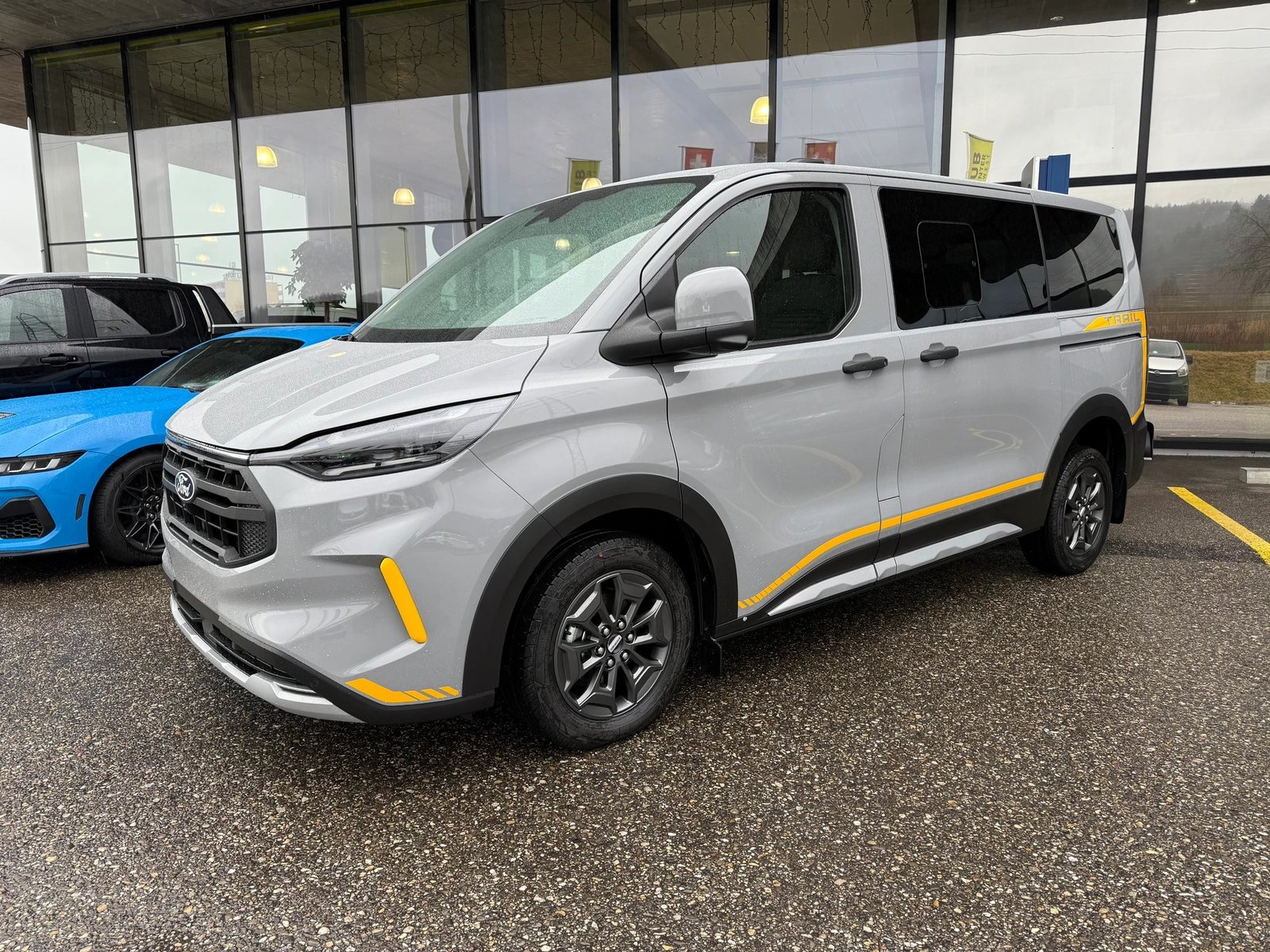 FORD Transit Custom Combi 320 L1H1 Trail Automat 4x4, Diesel, Auto nuove, Automatico - 3