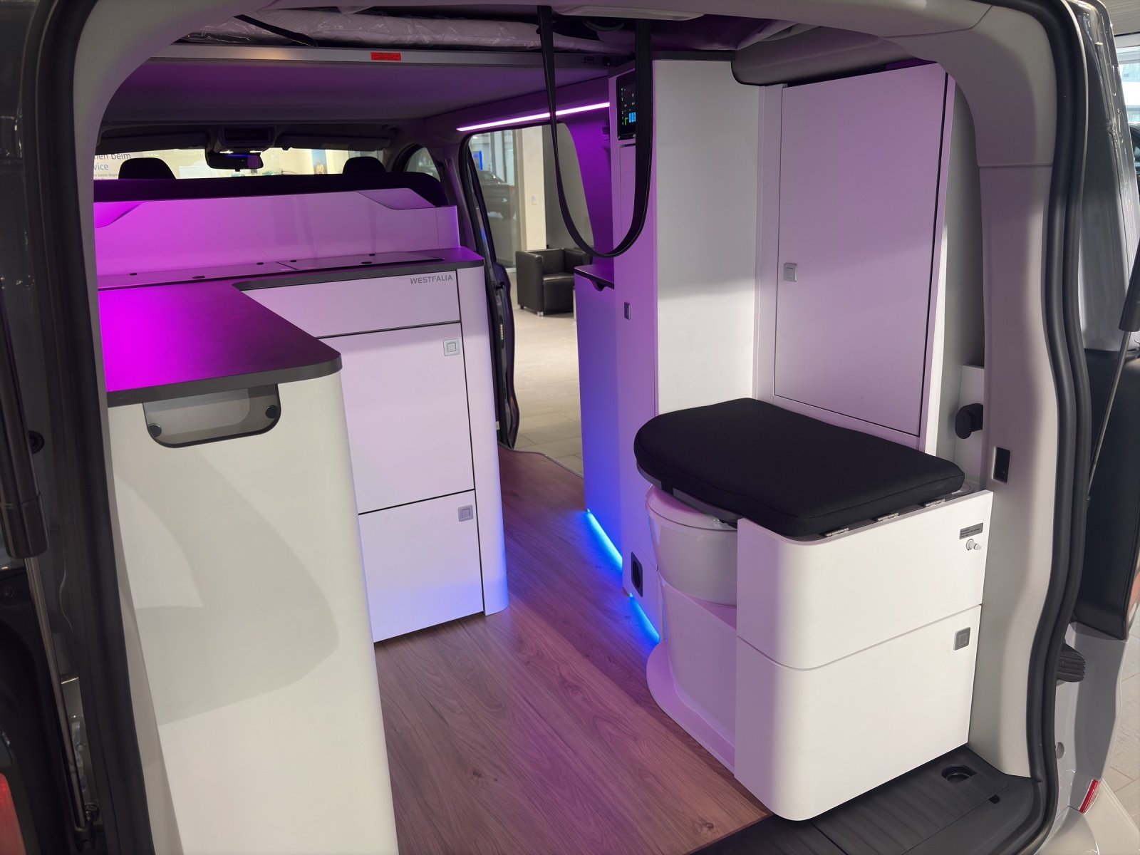 FORD Transit Custom Nugget 320 L2 2.0 EcoBlue 4x4 Titanium, Diesel, Neuwagen, Automatik - 6
