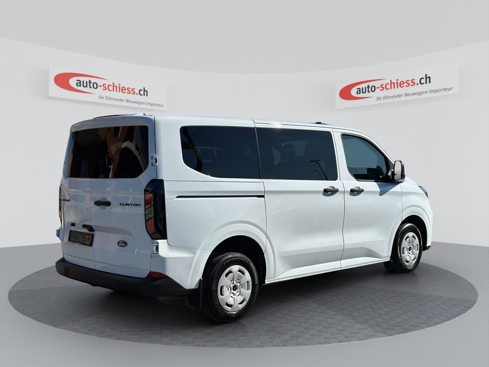 FORD Transit Custom Combi 9Pl. 320 L1H1 Trend Automat, Diesel, Occasion / Gebraucht, Automatik - 5