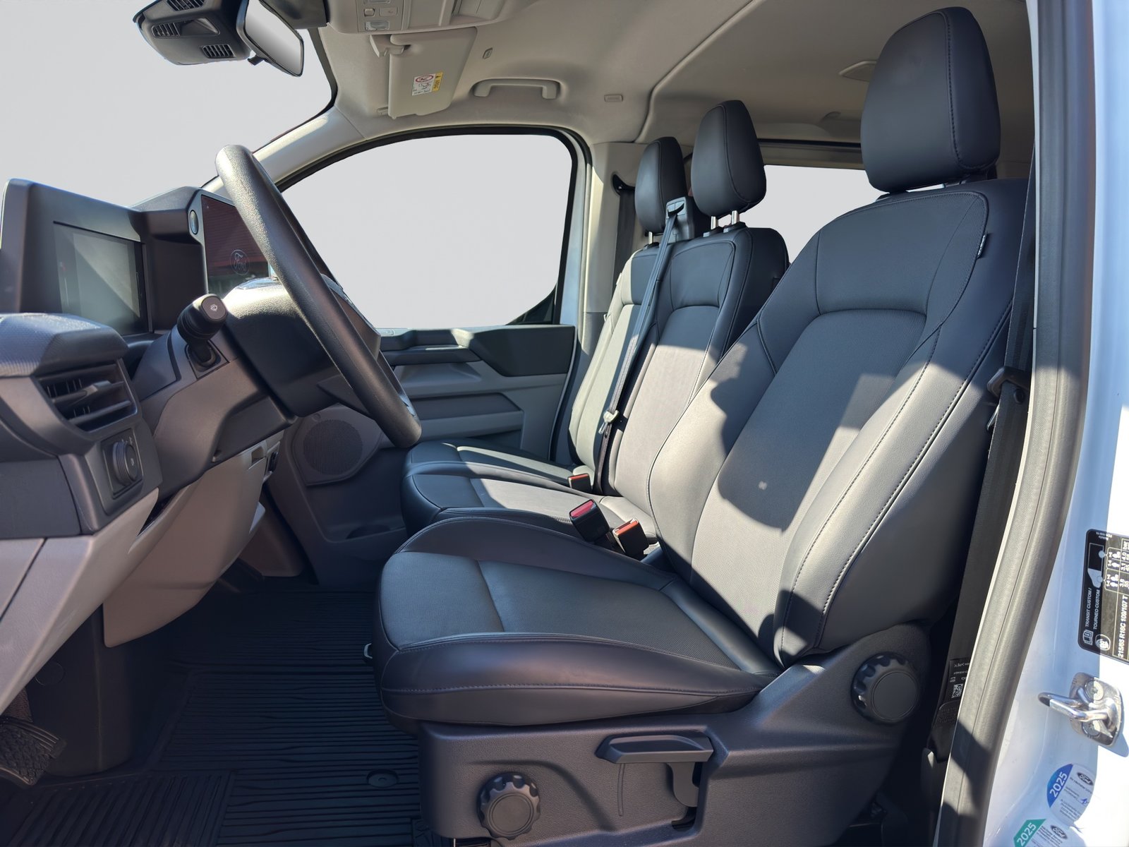 FORD Transit Custom Combi 9Pl. 320 L1H1 Trend Automat, Diesel, Occasion / Gebraucht, Automatik - 6