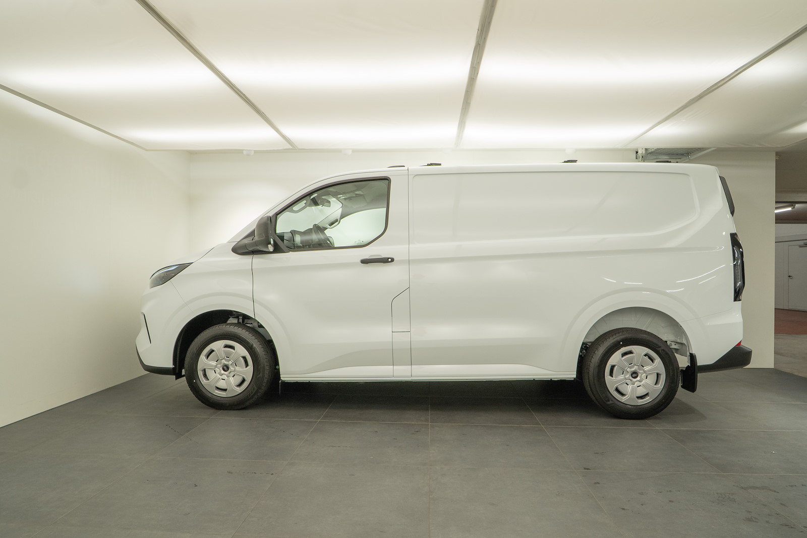 FORD Transit C Van 280 L1 2.0 EcoBlue 136 Trend, Diesel, Neuwagen, Handschaltung - 2