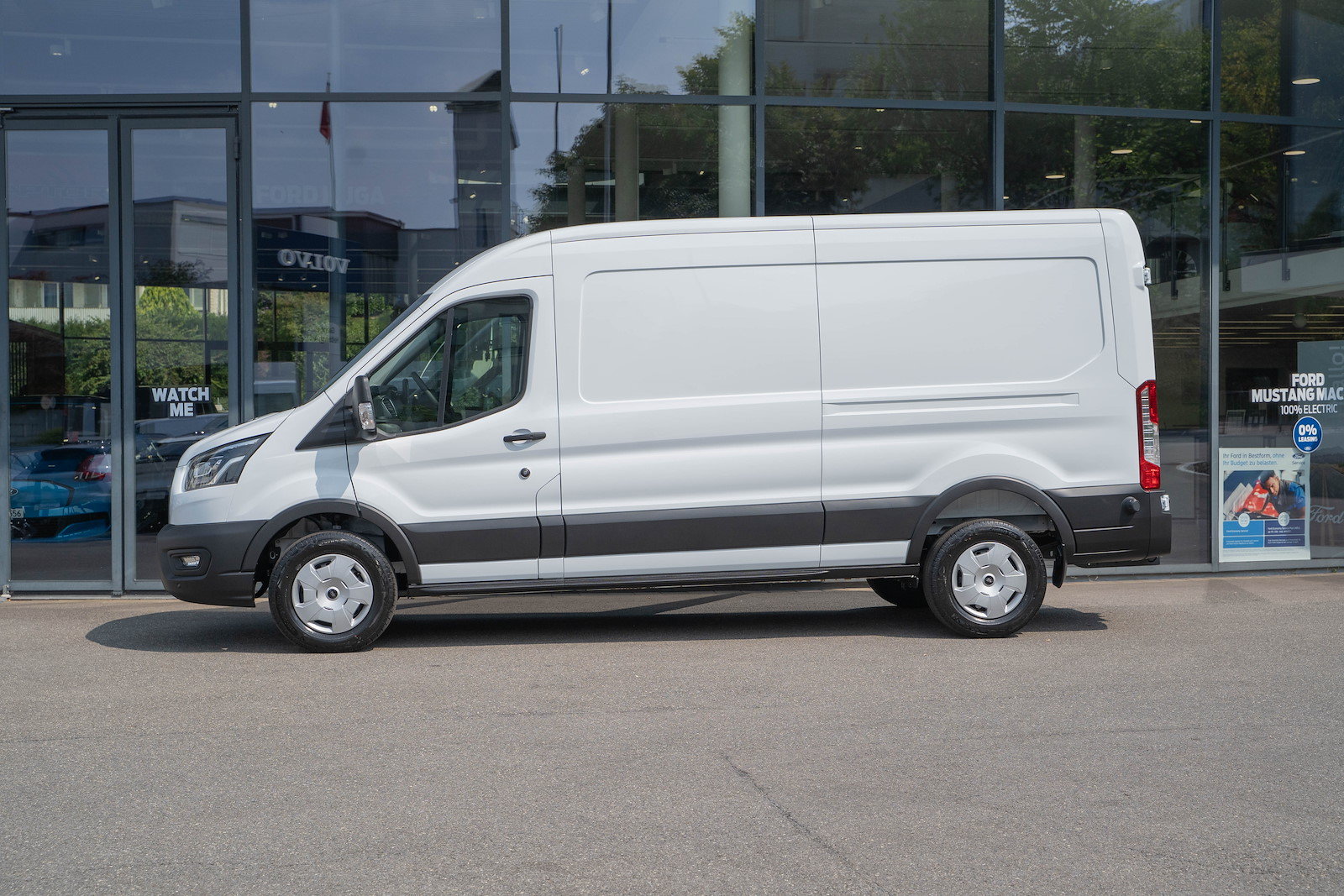 FORD Transit Van 350 L3H2 2.0 EcoBlue 165 Trend 4x4, Diesel, Auto nuove, Manuale - 3