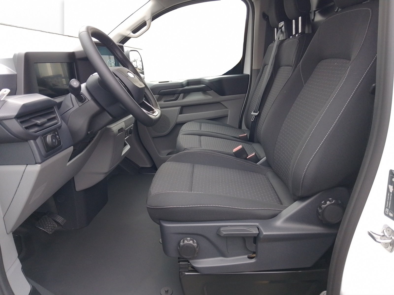 FORD Transit C Van 320 L1 2.0 EcoBlue 136 Trend, Diesel, Auto nuove, Automatico - 6