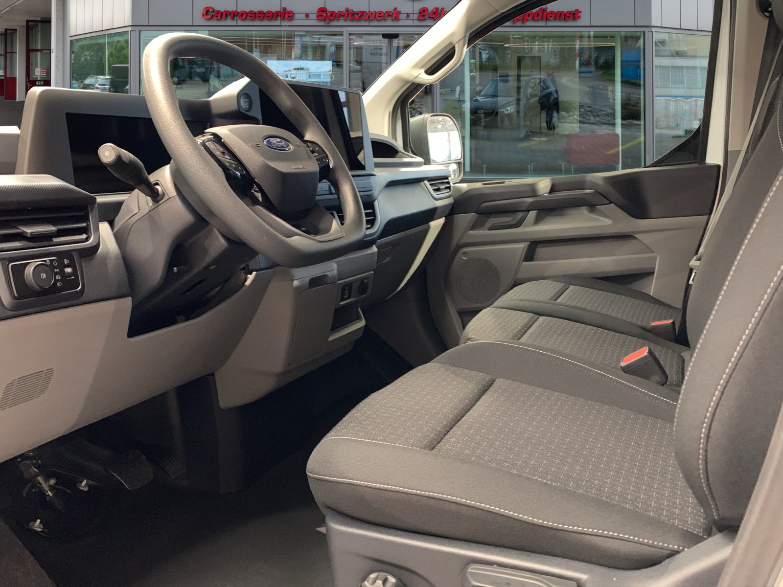 FORD Transit C Van 320 L1 2.0 EcoBlue 136 Trend, Diesel, Auto nuove, Automatico - 7