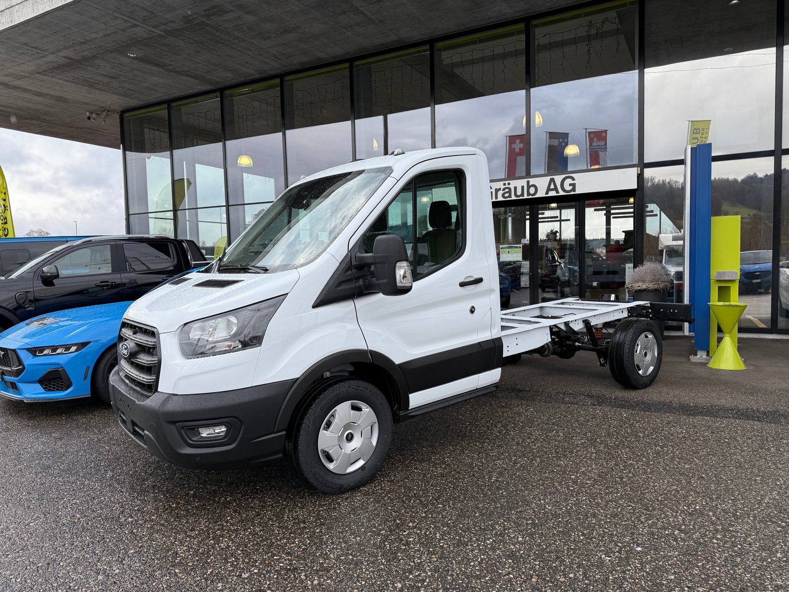FORD Transit 350 L2 Trend 2.0 TDCi 165PS RWD Chassis, Diesel, New car, Manual - 4