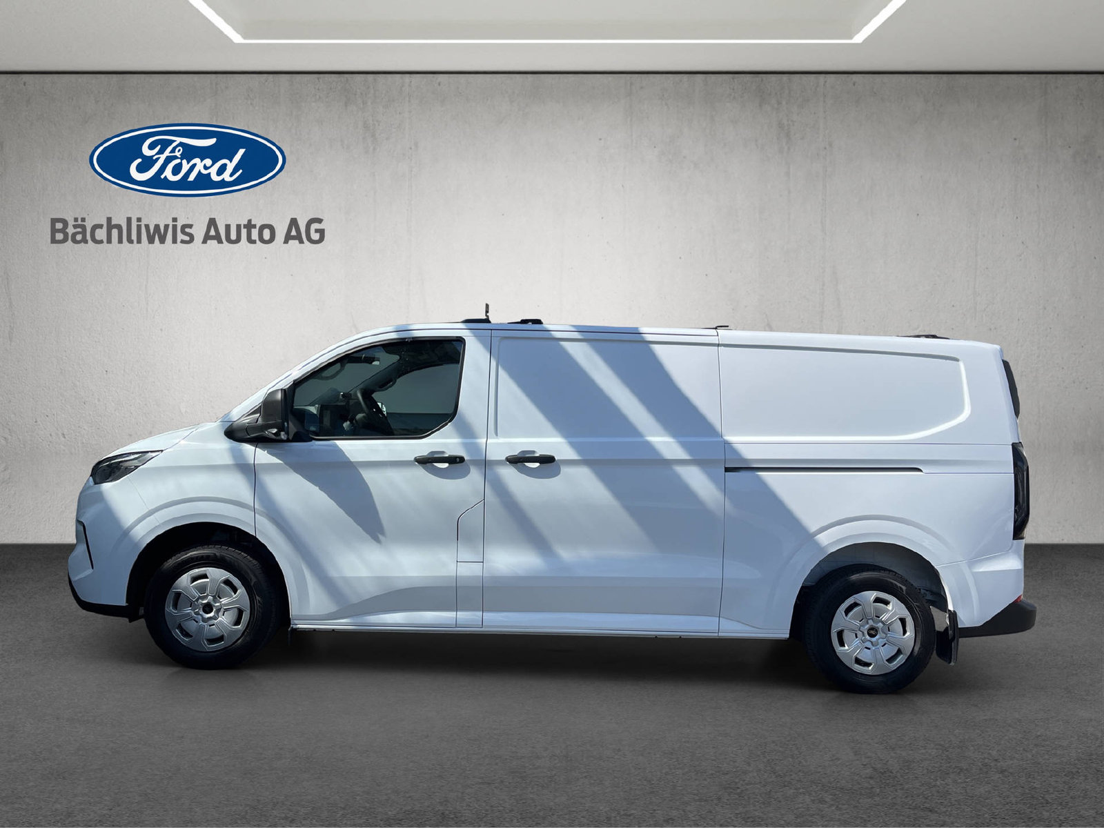 FORD Transit C Van 320 L2 2.0 EcoBlue 136 Trend, Diesel, New car, Automatic - 2