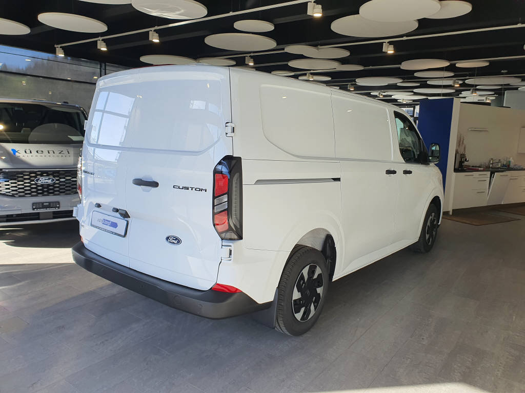 FORD Transit C Van 320 L1 2.5 Duratec 233 Trend PHEV, Plug-in-Hybrid Petrol/Electric, New car, Automatic - 5