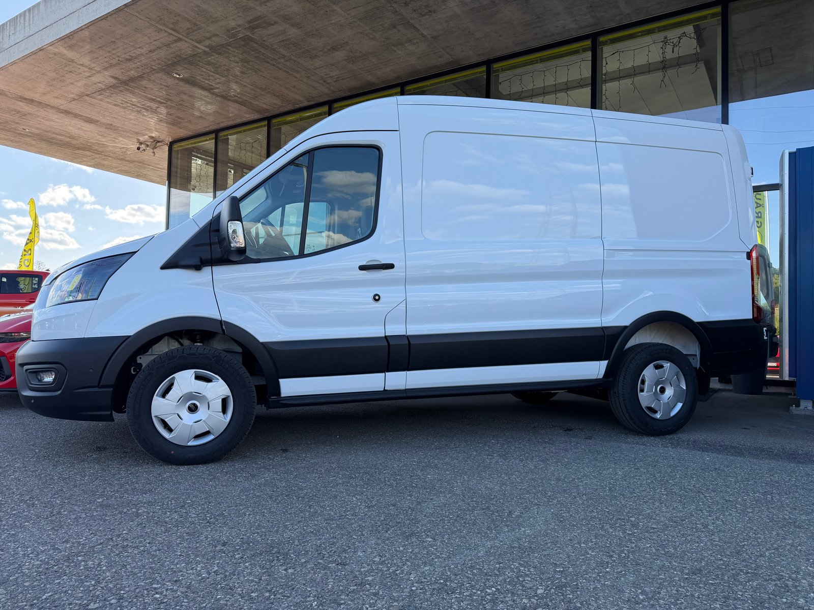 FORD Transit Van 350 L2 Trend 2.0 TDCi 130 FWD A, Diesel, Auto nuove, Automatico - 4