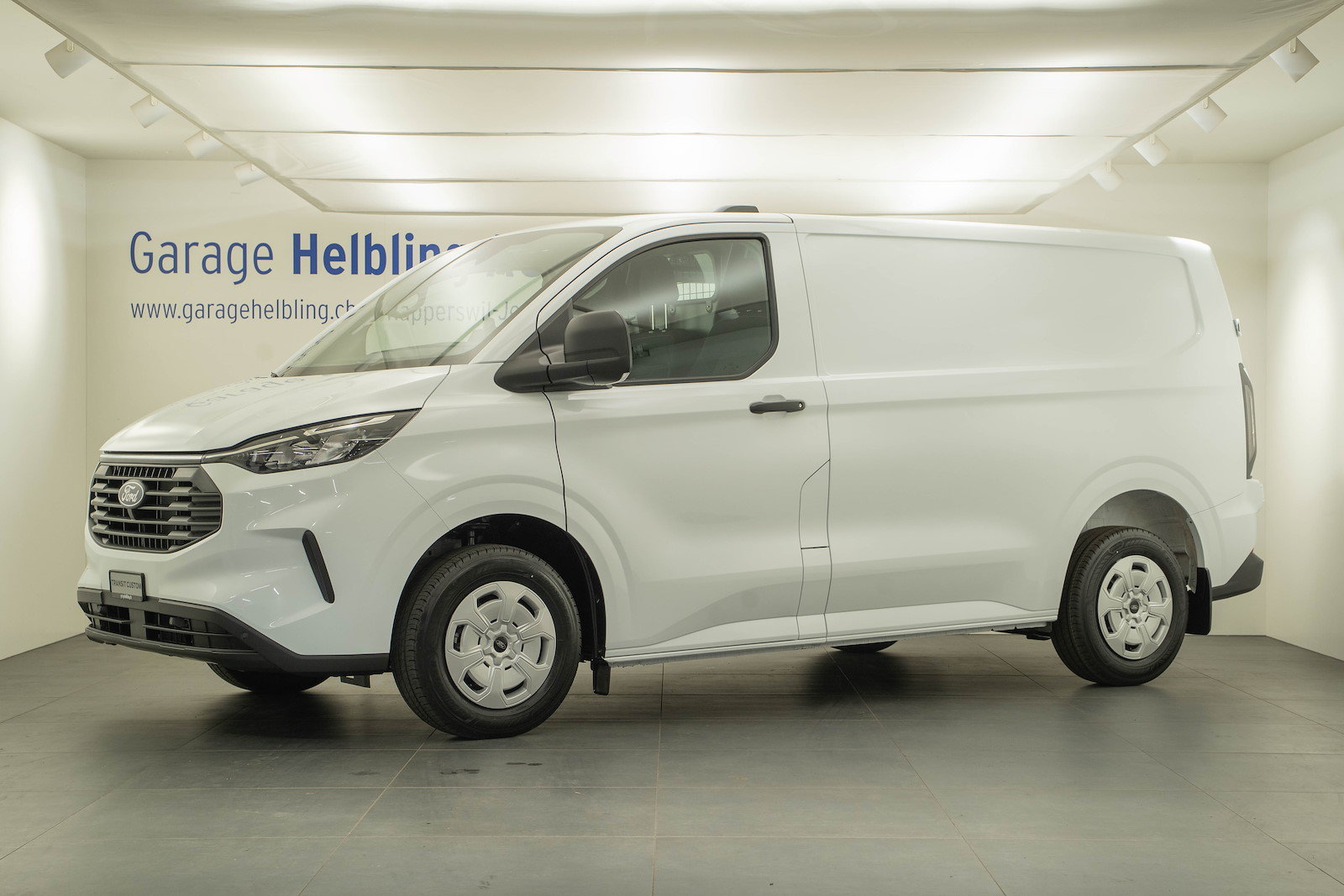 FORD Transit C Van 320 L1 2.0 EcoBlue 136 Trend