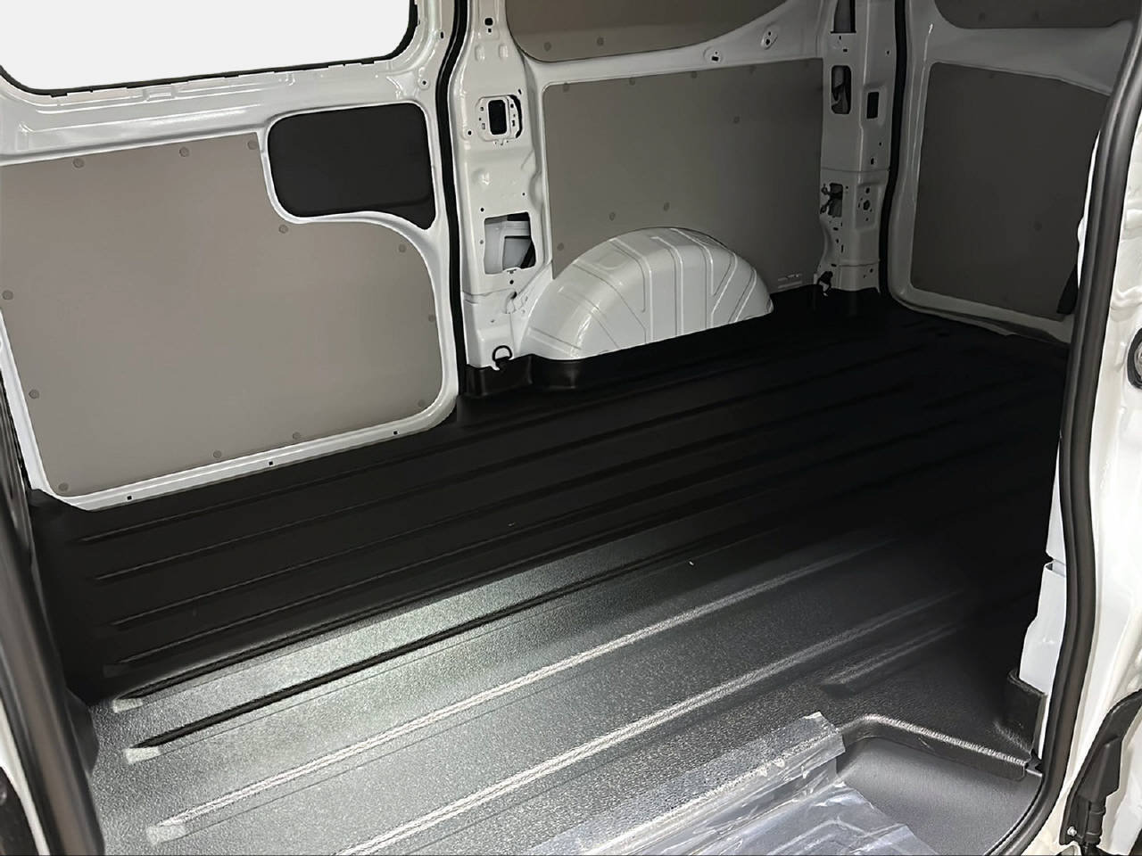 FORD Transit C Van 320 L1 2.0 EcoBlue 136 Basis, Diesel, Voiture nouvelle, Manuelle - 5