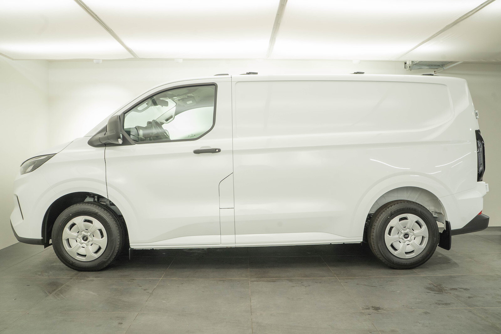 FORD Transit C Van 320 L1 2.0 EcoBlue 136 Trend 4x4, Diesel, Auto nuove, Automatico - 3
