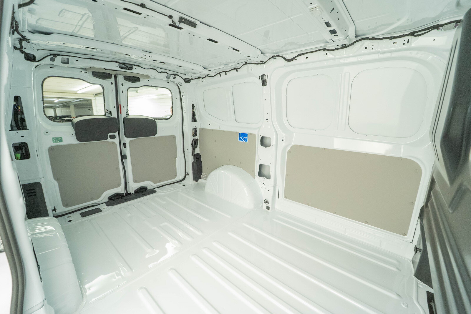FORD Transit C Van 320 L1 2.0 EcoBlue 136 Trend 4x4, Diesel, Auto nuove, Automatico - 6