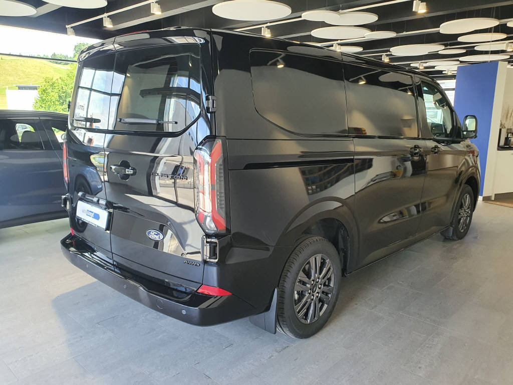 FORD Transit C Van 320 L1 2.0 EcoBlue 170 Limited 4x4, Diesel, Auto nuove, Automatico - 5