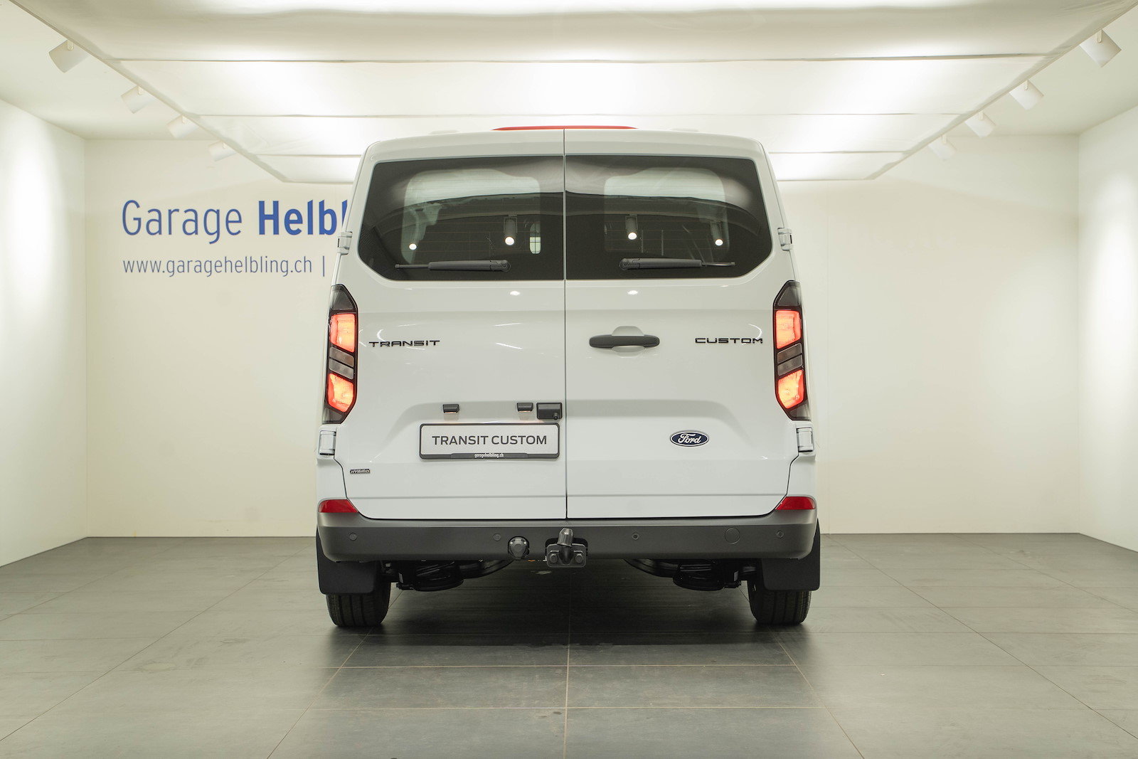 FORD Transit C Van 320 L1 2.5 Duratec 233 Trend PHEV, Hybride Rechargeable Essence/Électricité, Voiture nouvelle, Automatique - 4