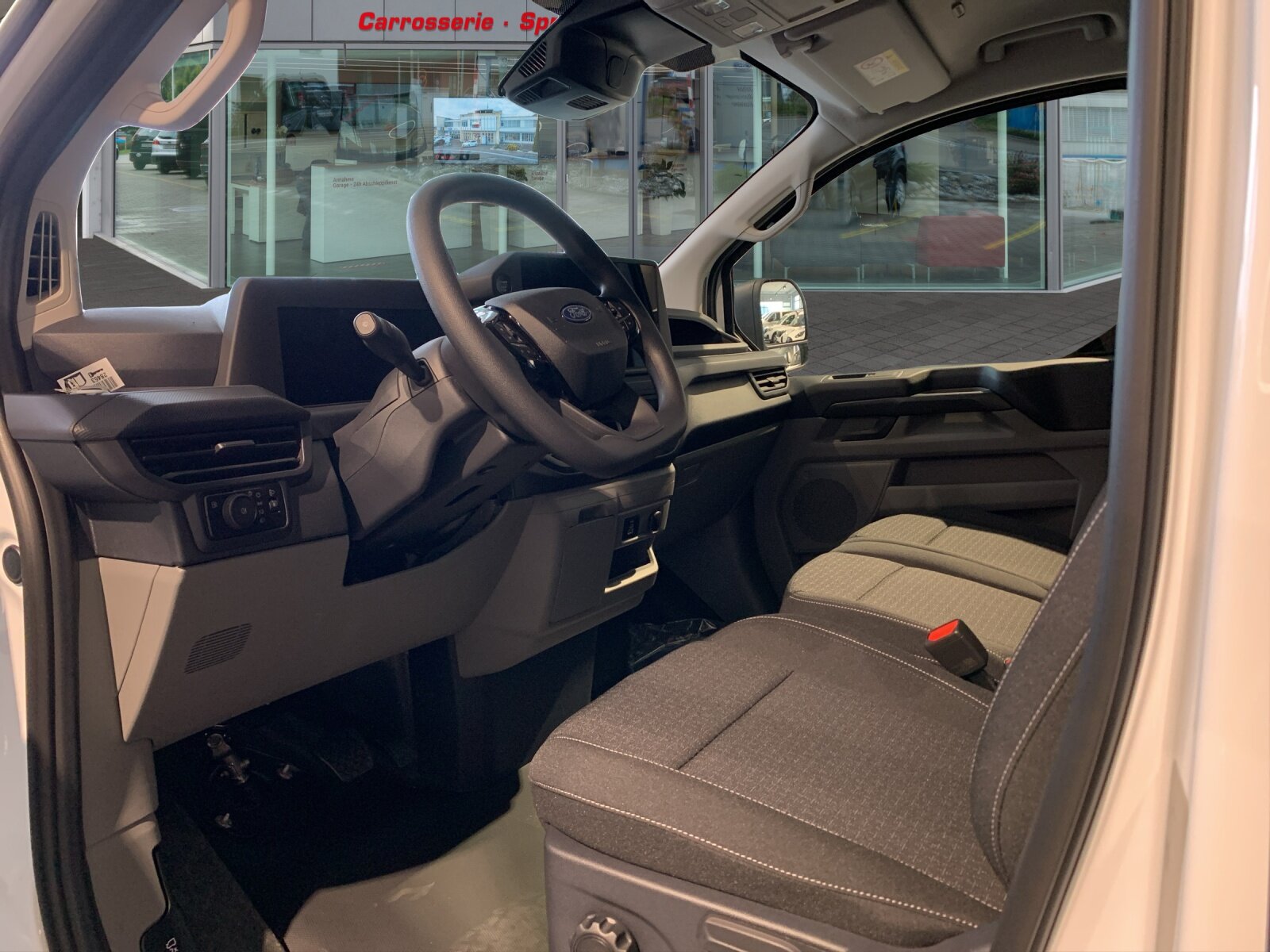 FORD Transit C Van 320 L1 2.5 Duratec 233 Trend PHEV, Hybride Rechargeable Essence/Électricité, Voiture nouvelle, Automatique - 7