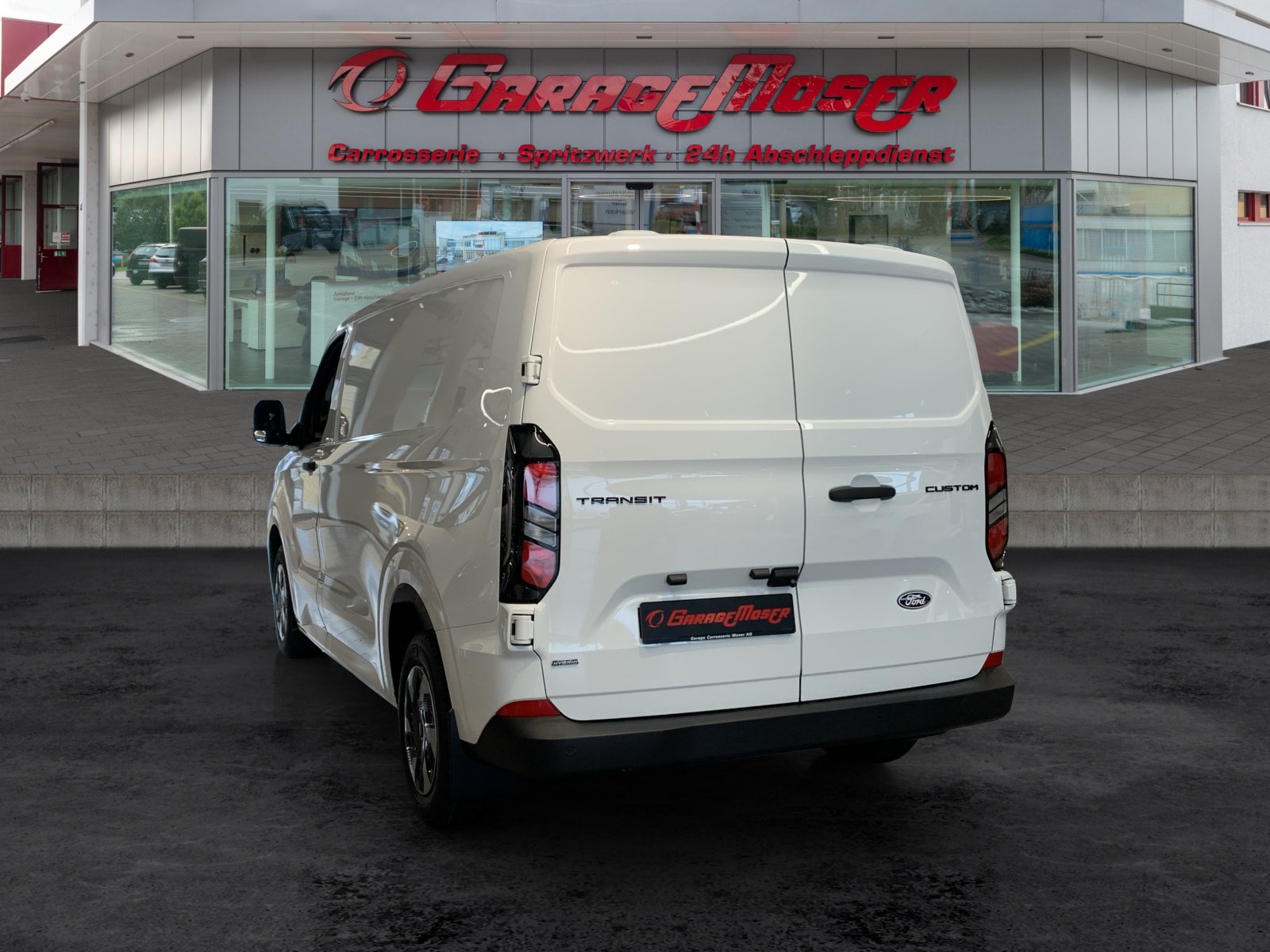 FORD Transit C Van 320 L1 2.5 Duratec 233 Trend PHEV, Plug-in-Hybrid Petrol/Electric, Second hand / Used, Automatic - 4