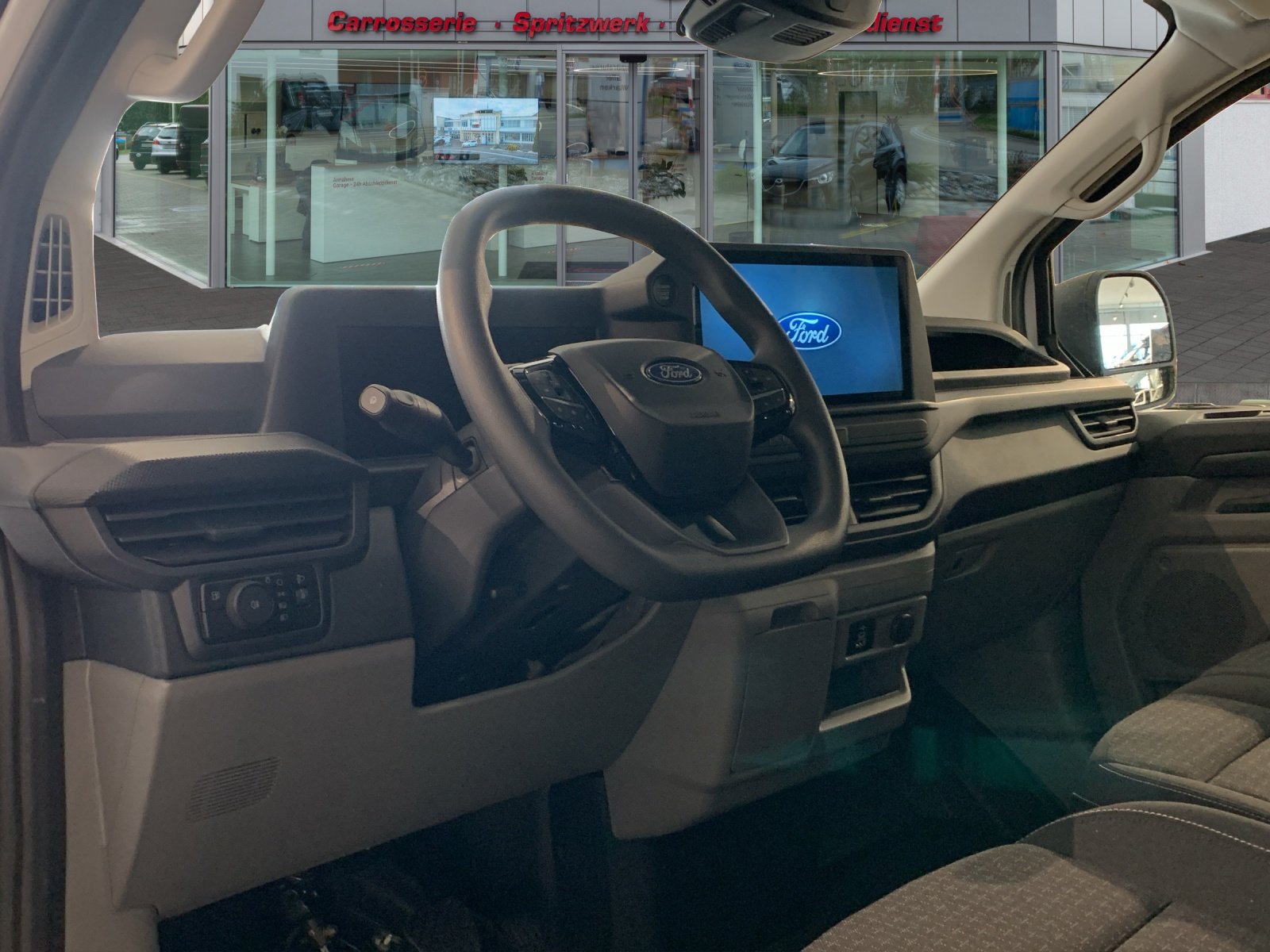 FORD Transit C Van 320 L1 2.5 Duratec 233 Trend PHEV, Plug-in-Hybrid Petrol/Electric, Second hand / Used, Automatic - 7