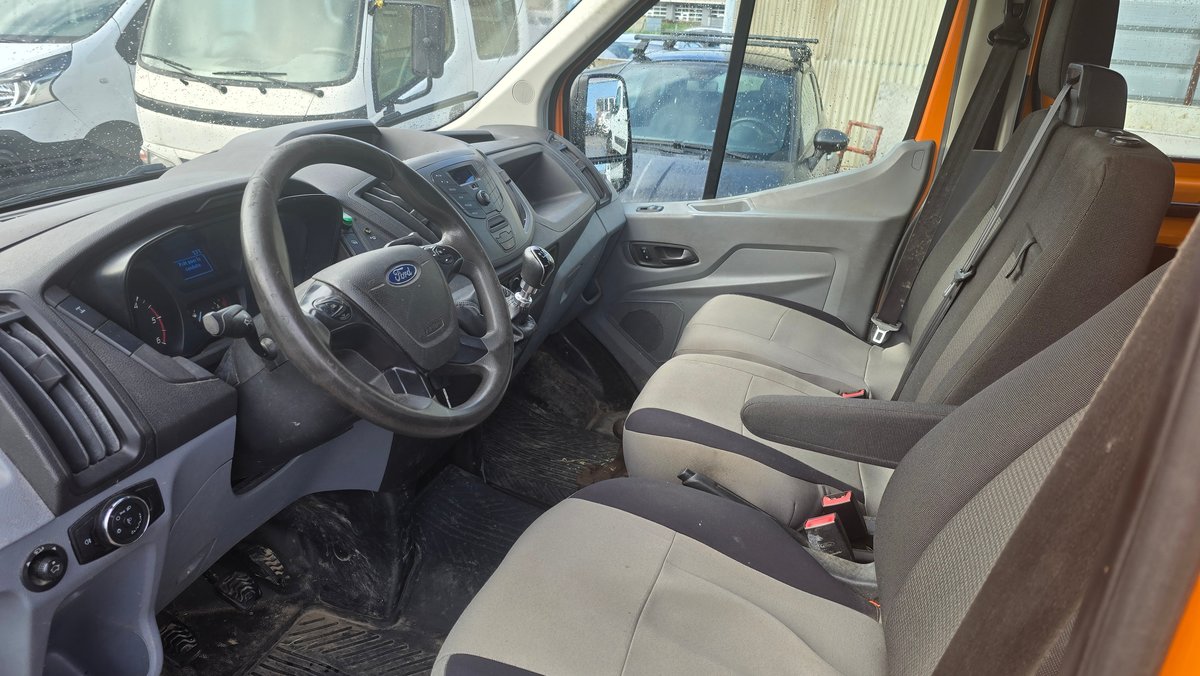 FORD Transit 350 L2 Trend 2.0 TDCi 130 4WD, Diesel, Second hand / Used, Manual - 7