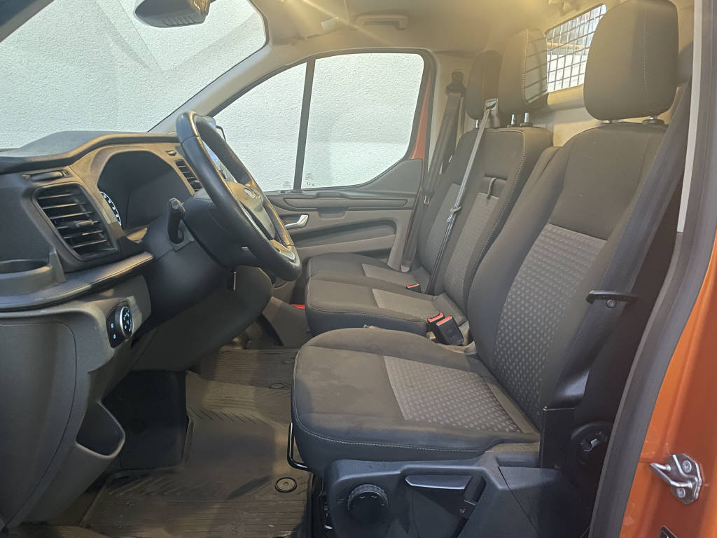 FORD Transit C Van 340 L1 1.0 EcoBoost Trend PHEV, Plug-in-Hybrid Benzin/Elektro, Occasion / Gebraucht, Automatik - 7
