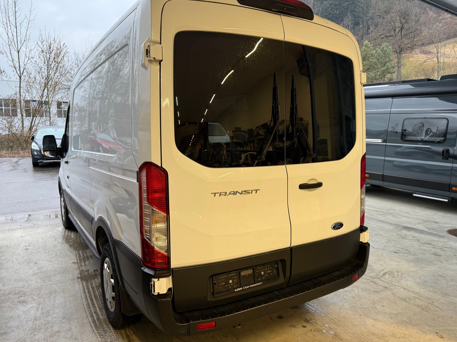 FORD Transit Van 350 L2 Limited 2.0 TDCi 185 FWD, Diesel, Occasion / Utilisé, Manuelle - 2
