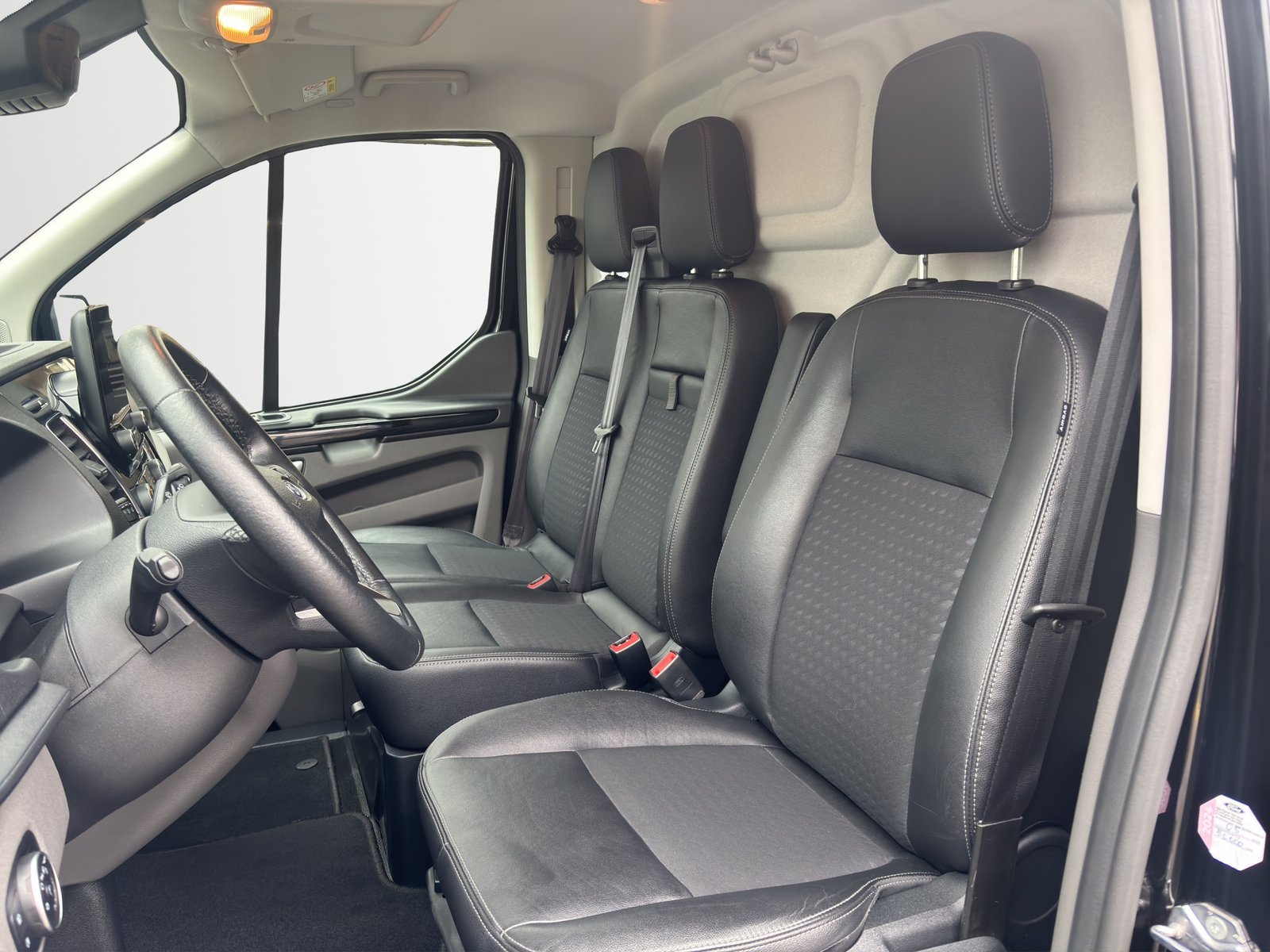 FORD Transit C Van 310 L1 2.0 TDCi 185 Sport, Diesel, Occasion / Utilisé, Automatique - 6