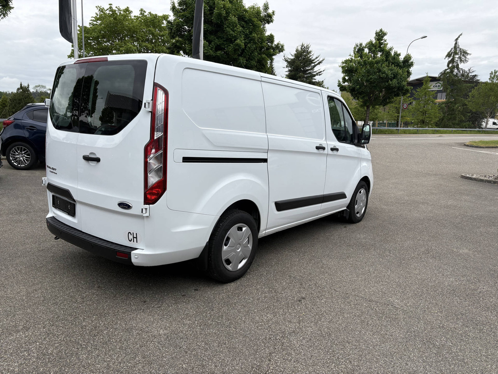 FORD Transit C Van 300 L1 2.0 TDCi, Diesel, Occasion / Gebraucht, Automatik - 4