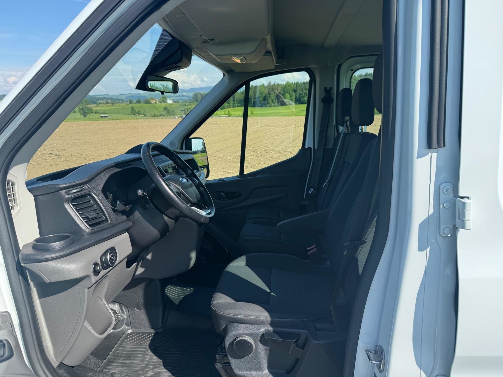 FORD Transit 350 L2 Trend 2.0 TDCi 130 RWD Brücke mit Anhä, Diesel, Occasion / Utilisé, Manuelle - 4