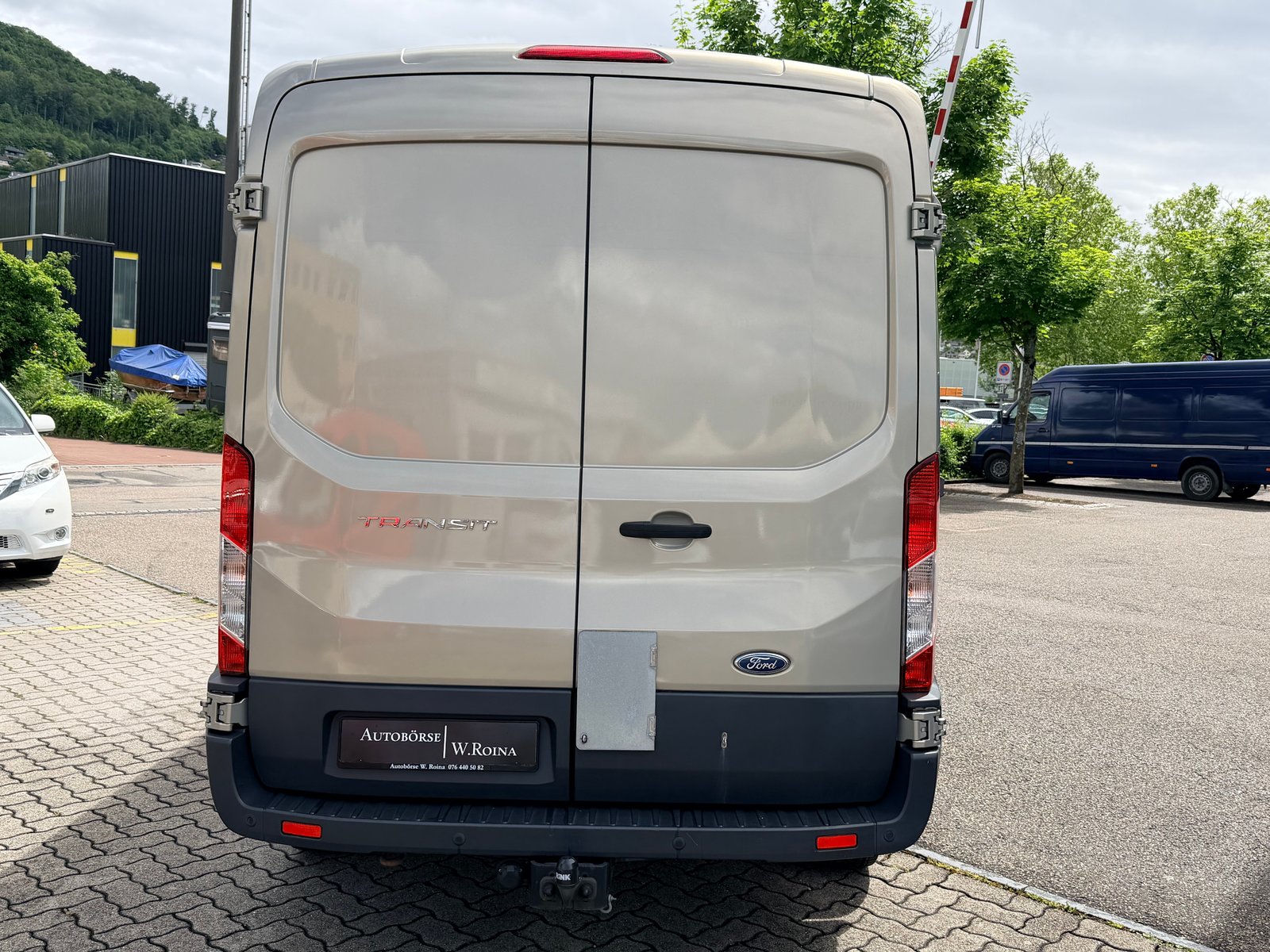 FORD Transit Van 350 L2H2 Trend FWD, Diesel, Occasion / Utilisé, Manuelle - 4