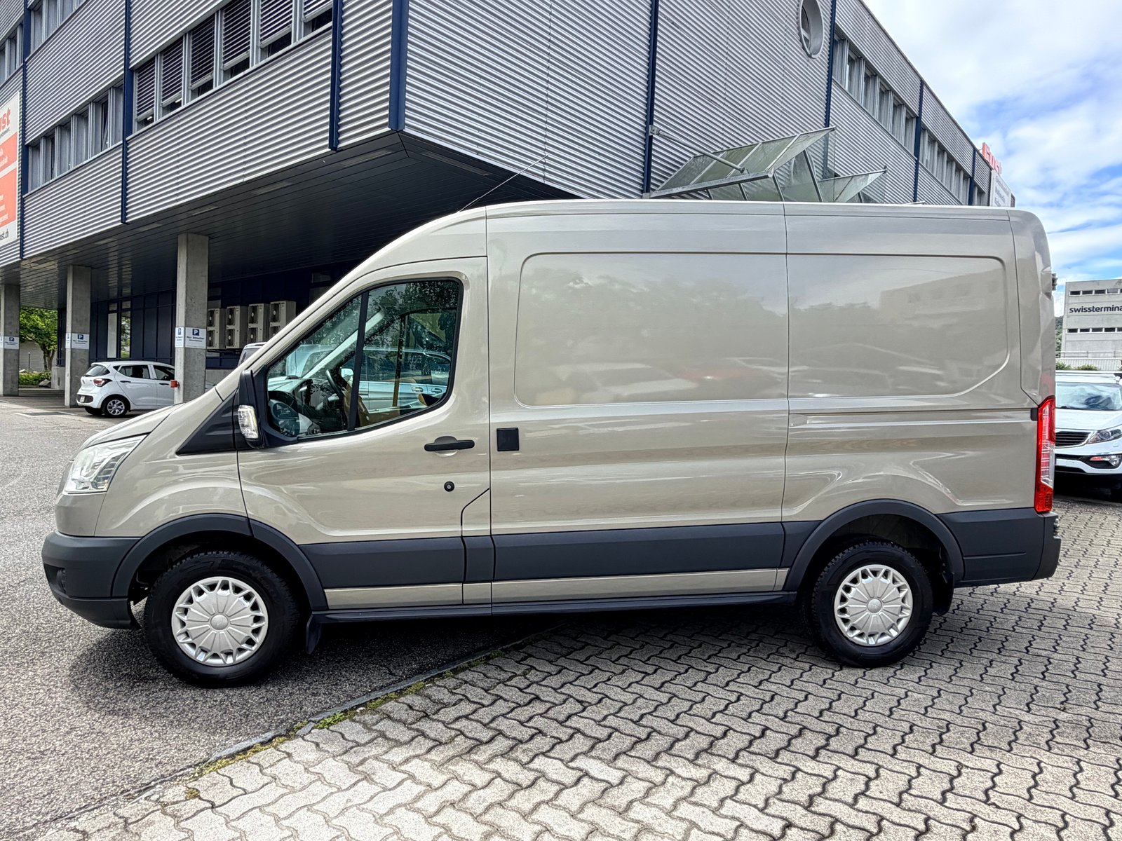 FORD Transit Van 350 L2H2 Trend FWD, Diesel, Occasion / Utilisé, Manuelle - 7